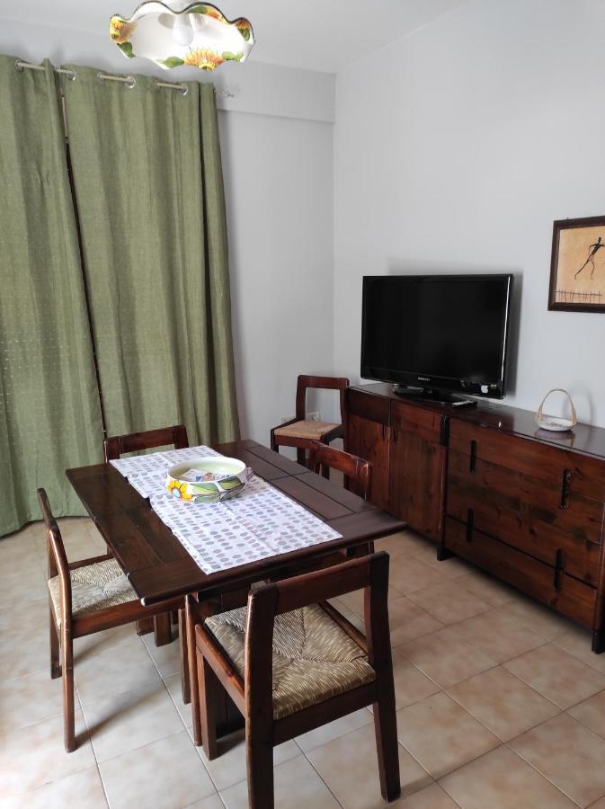 몬델로 Antigone Holiday House 빌라 외부 사진