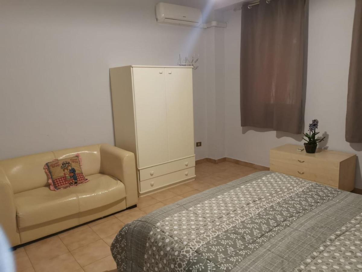 몬델로 Antigone Holiday House 빌라 외부 사진